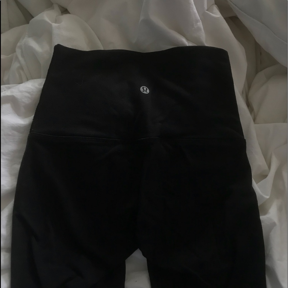 lulu lemon leggings !!